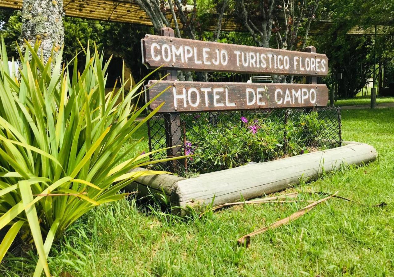 טרינידד Complejo Turistico Flores מראה חיצוני תמונה
